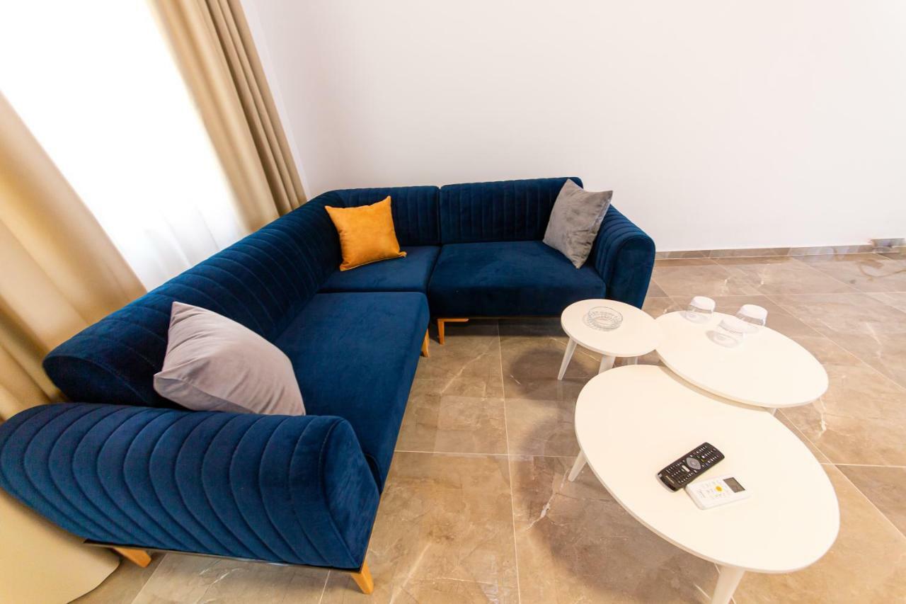 Santa Oliva Suites Ksamil Exteriör bild