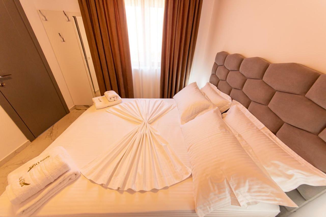 Santa Oliva Suites Ksamil Exteriör bild