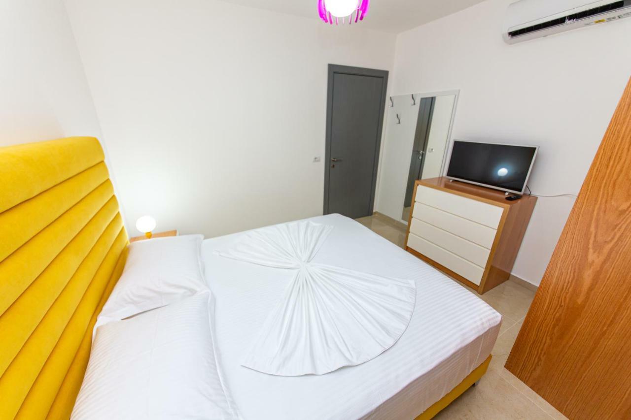 Santa Oliva Suites Ksamil Exteriör bild